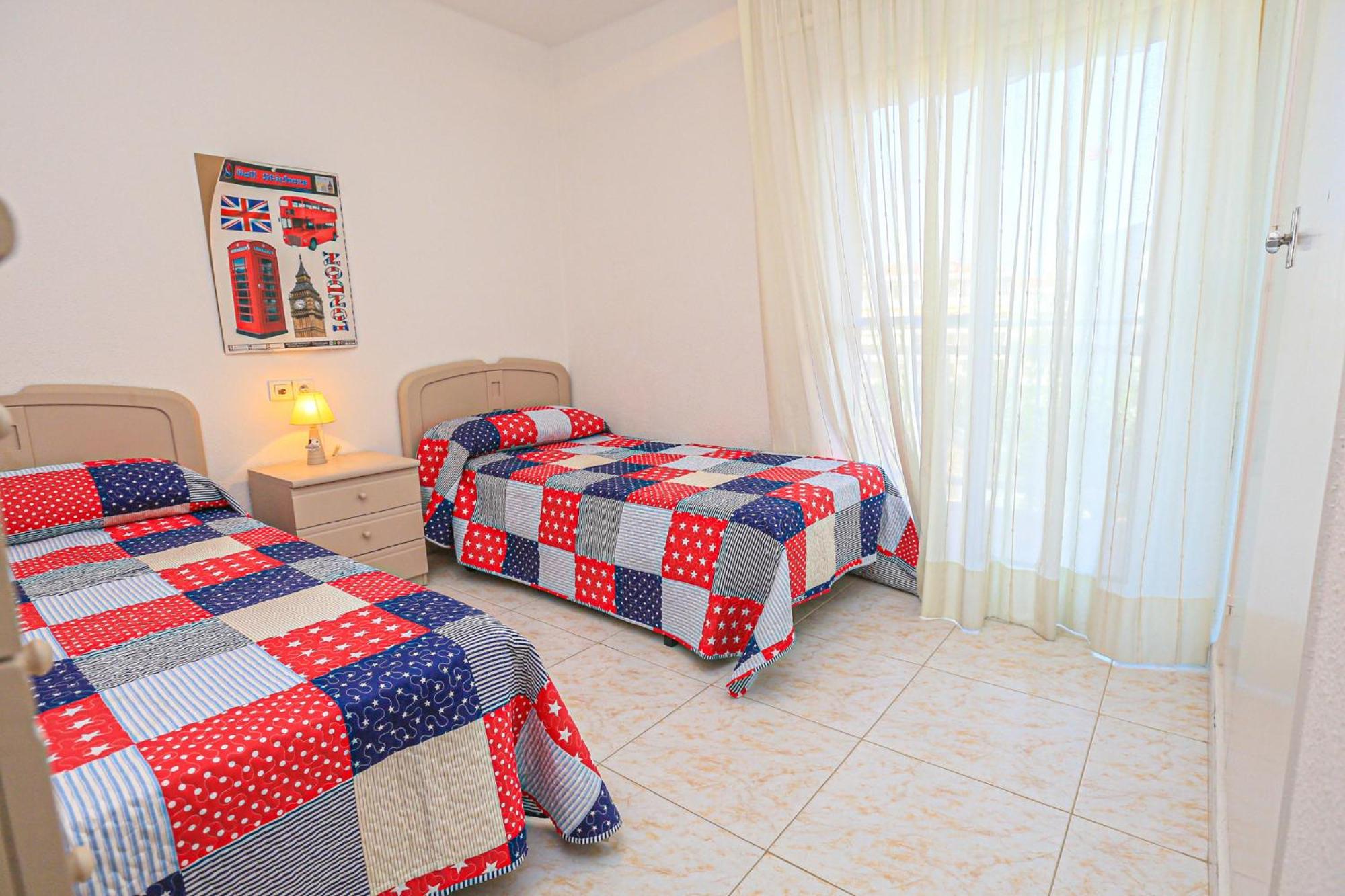 Mar Azul Litoral - Costa Dorada Apartment กัมบริลส์ ภายนอก รูปภาพ